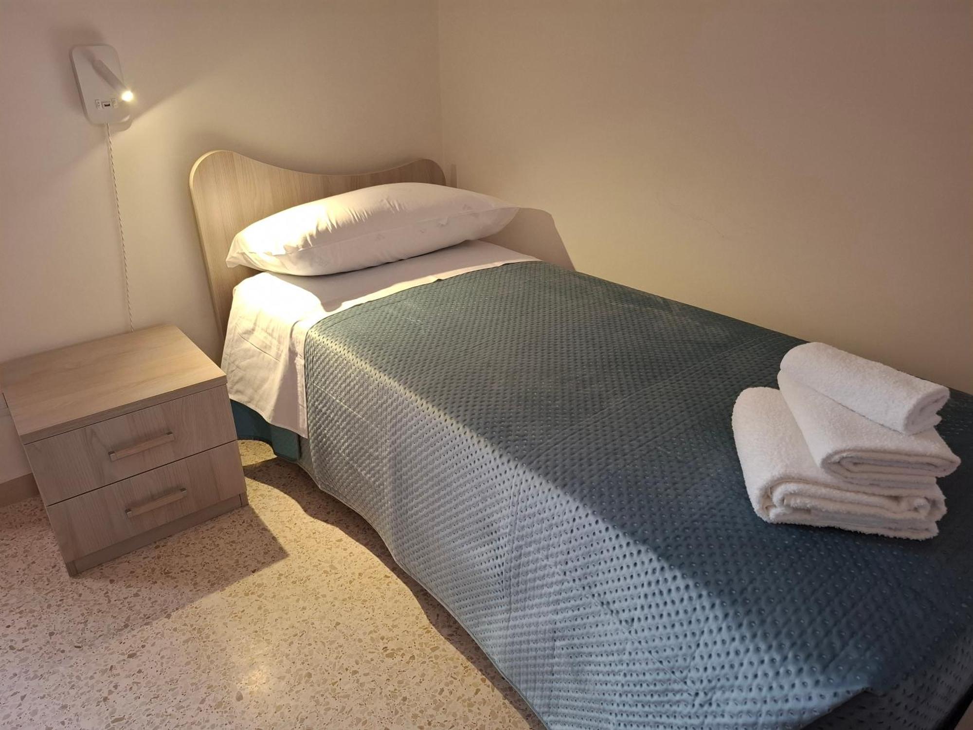Lupi E Agnelli Bed & Breakfast บารี ภายนอก รูปภาพ